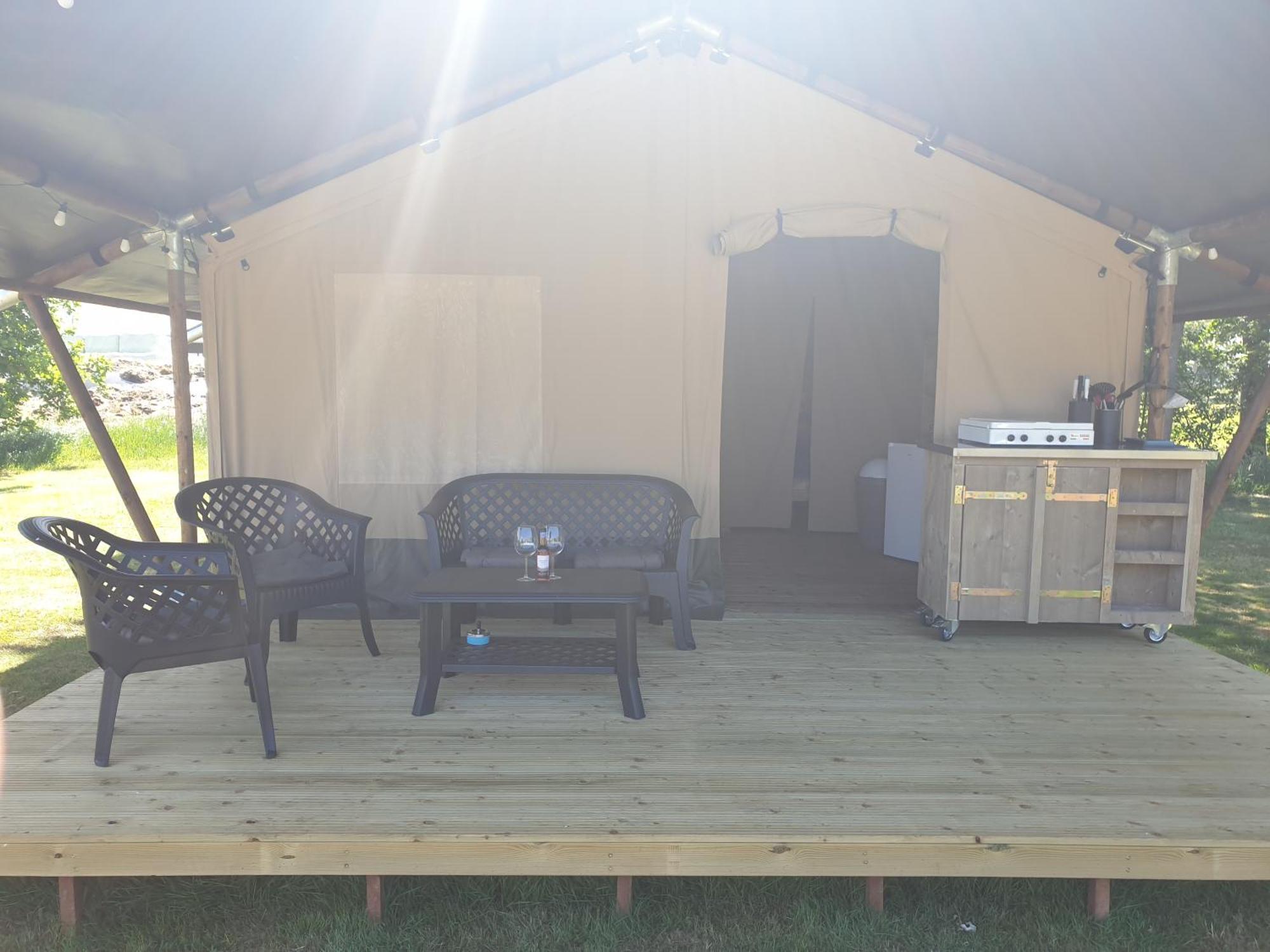 Camping Eefting Rohel Habitación foto